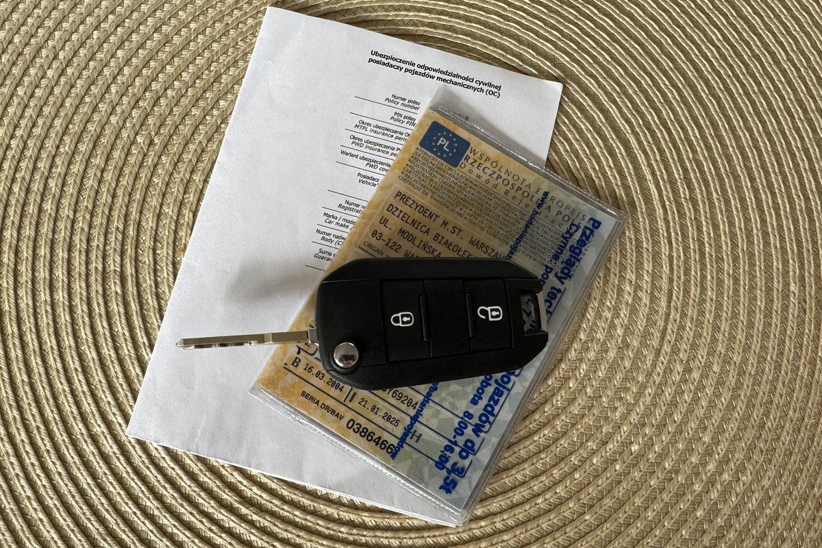 Jak obniżyć składkę polisy o 40 proc.? Pan Tomasz zrobił to, co może każdy, ale na jedno trzeba uważać