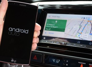 Mapy Google pokazują kierowcom błędne adresy. Problem występuje w Android Auto