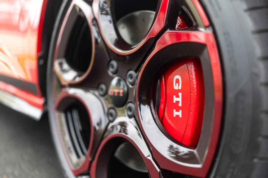 Volkswagen Golf GTI EDITION 50
