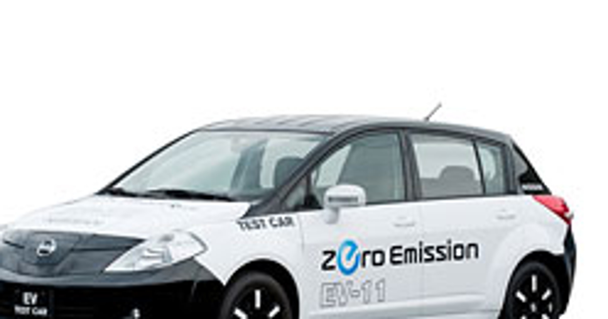 Nissan EV-11: Tiida jako elektromobil na každodenní použití
