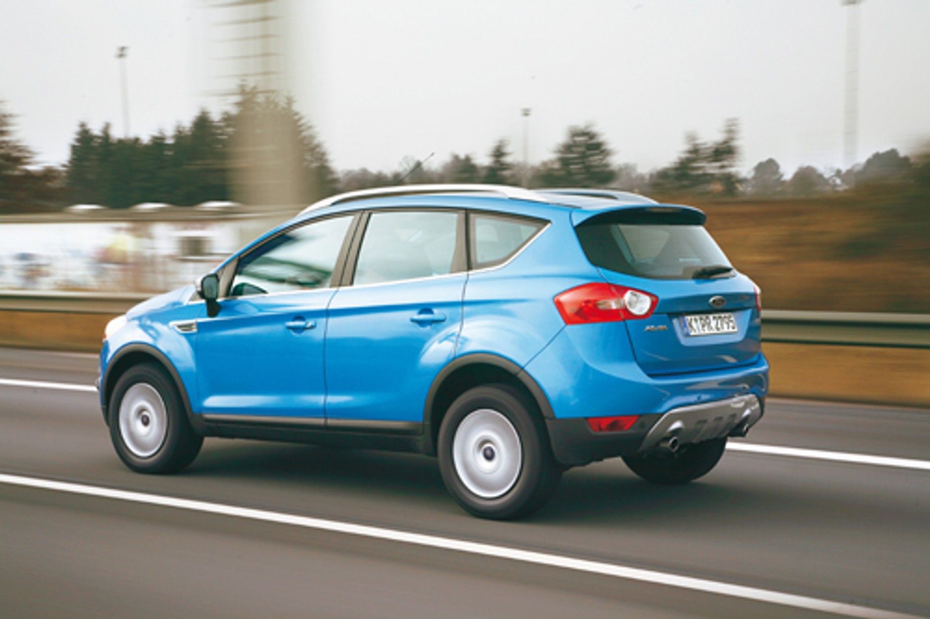 Ford Kuga 2.5 T - Obudź w nim turbo zwierzę