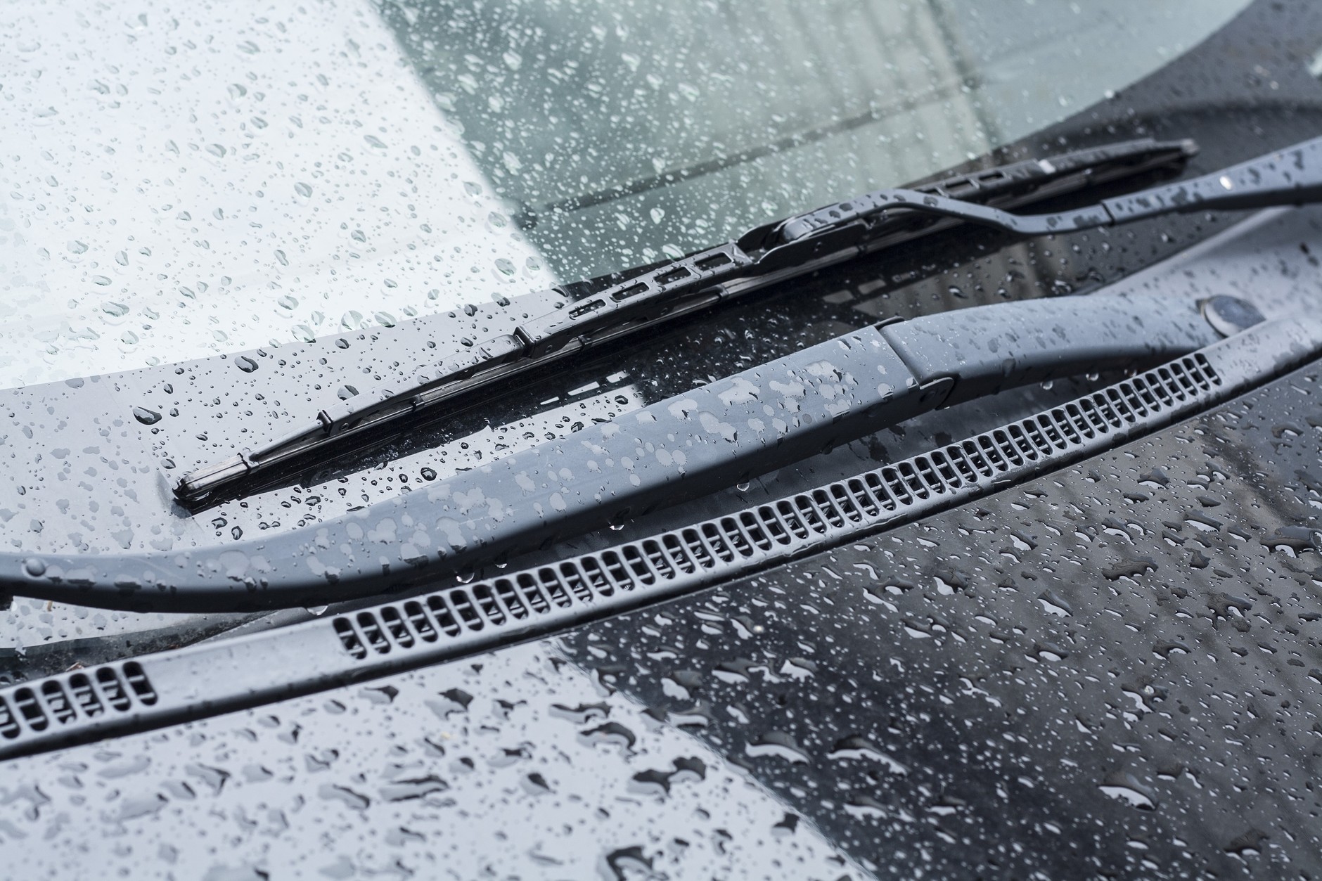 Wycieraczki samochodowe