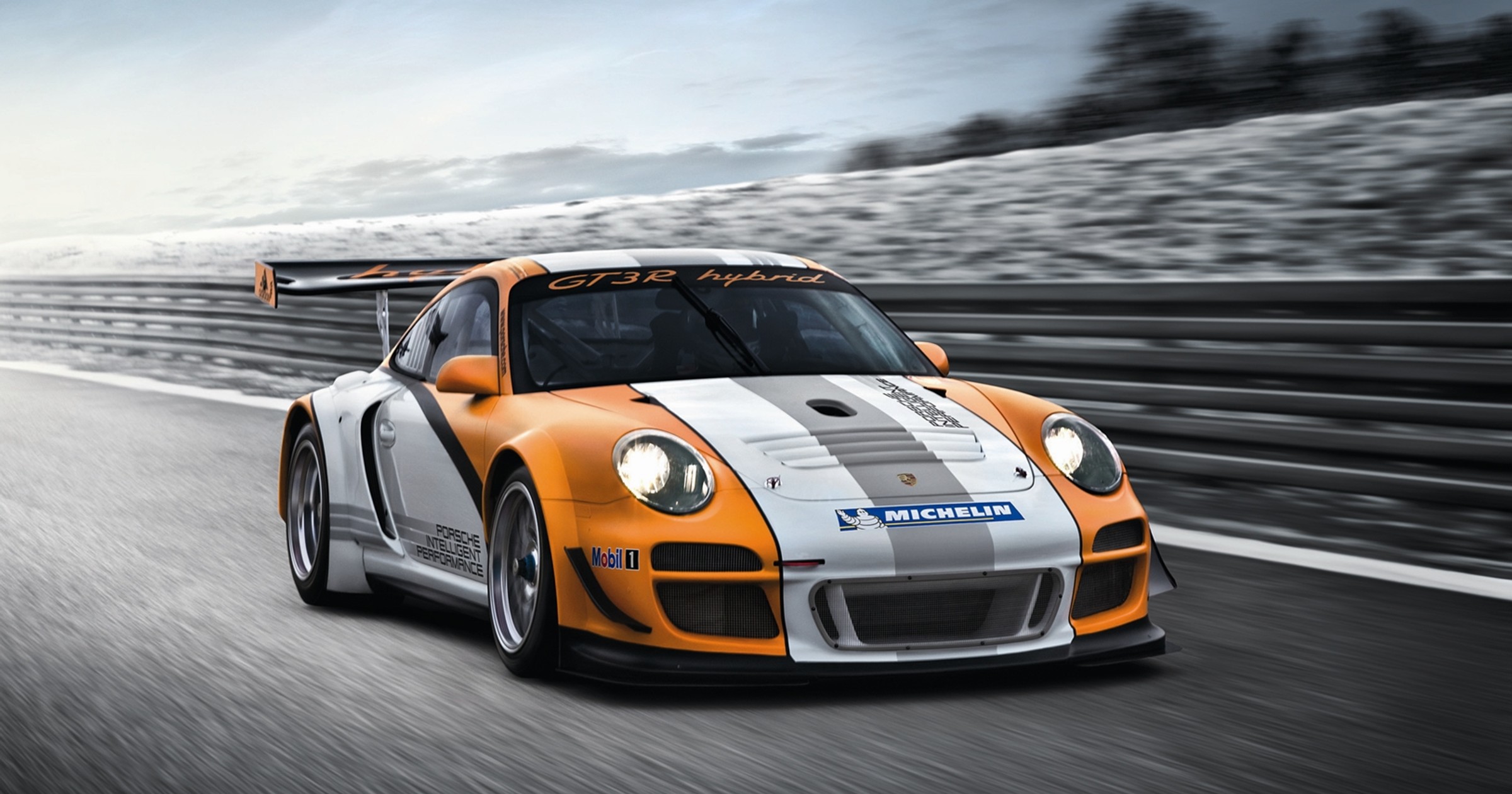 Porsche GT3 R Hybrid