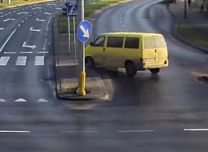 Dwóch za kierownicą jednego auta - obaj pijani