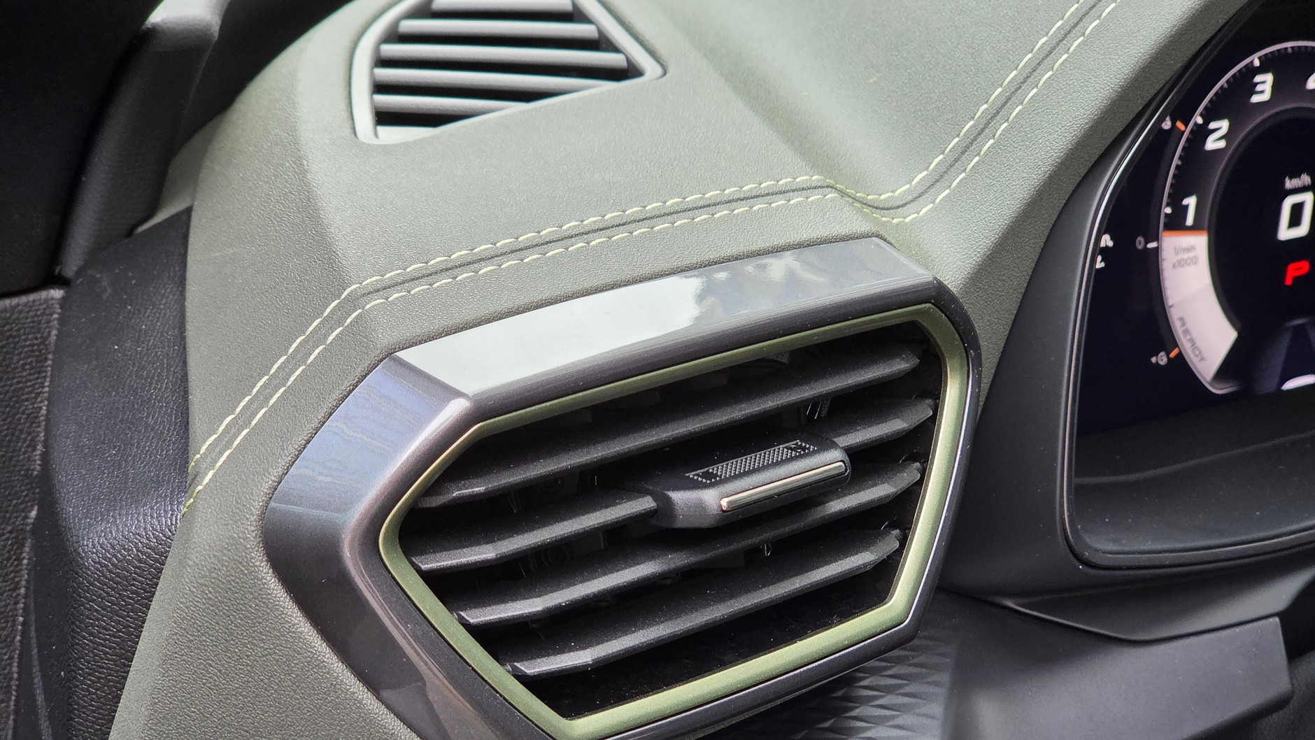 Cupra Leon Sportstourer VZ Tribe Edition