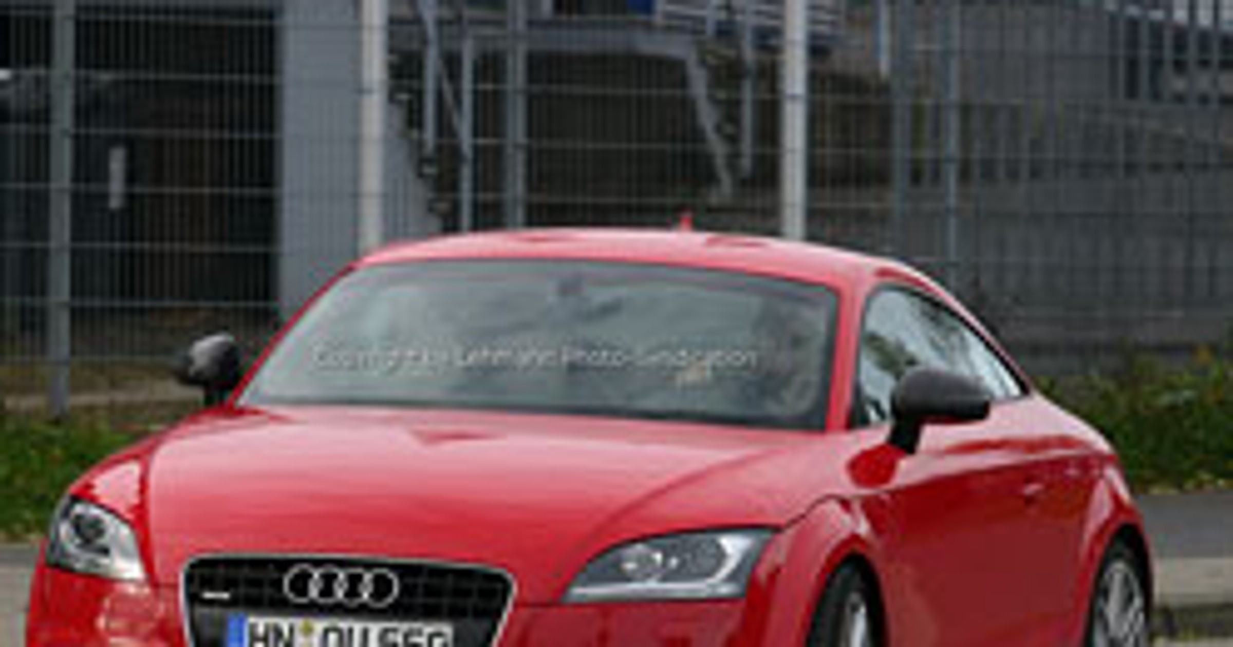 Spy Photos: Audi TT RS z 6-cylindrowym 3,6 FSI?