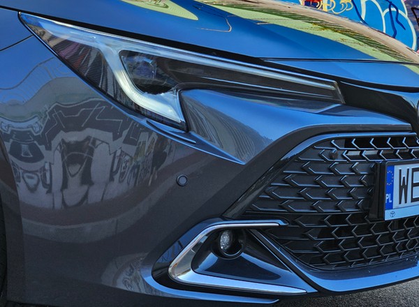 Toyota zdominowała polski rynek. Które modele odpowiadają za tak wysoką sprzedaż?