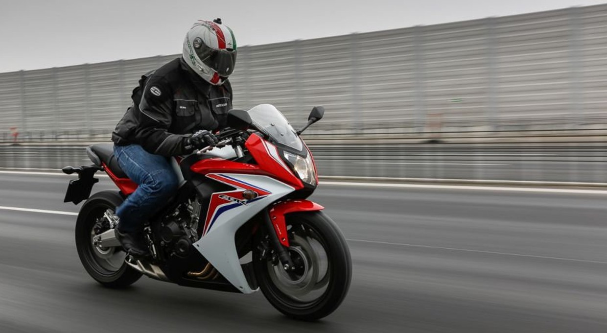 Honda CBR650F - sportowiec do codziennych dojazdów