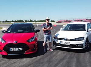 Nowa Toyota Yaris kontra Volkswagen Polo - czy warto wybrać hybrydę?