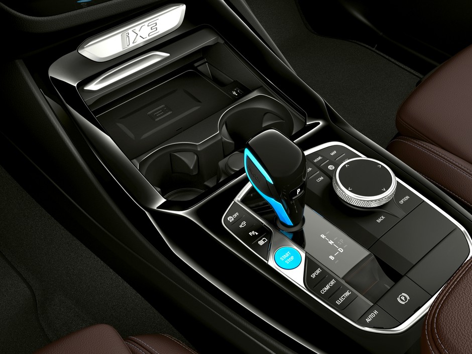 BMW iX3 2021