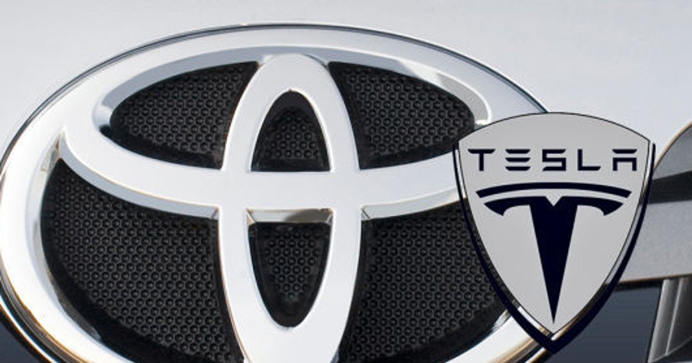 Tesla zbuduje elektryczne Toyoty