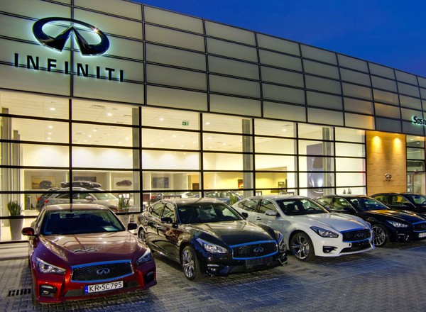 Nissan przejmuje serwis wycofanej z Europy marki Infiniti