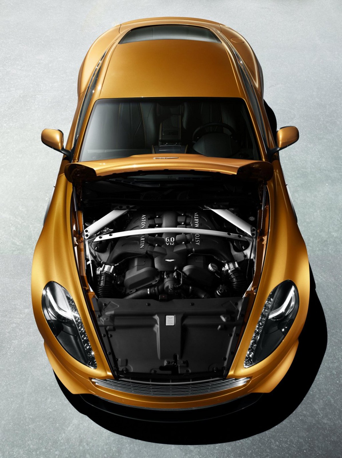 Aston Martin Virage powraca