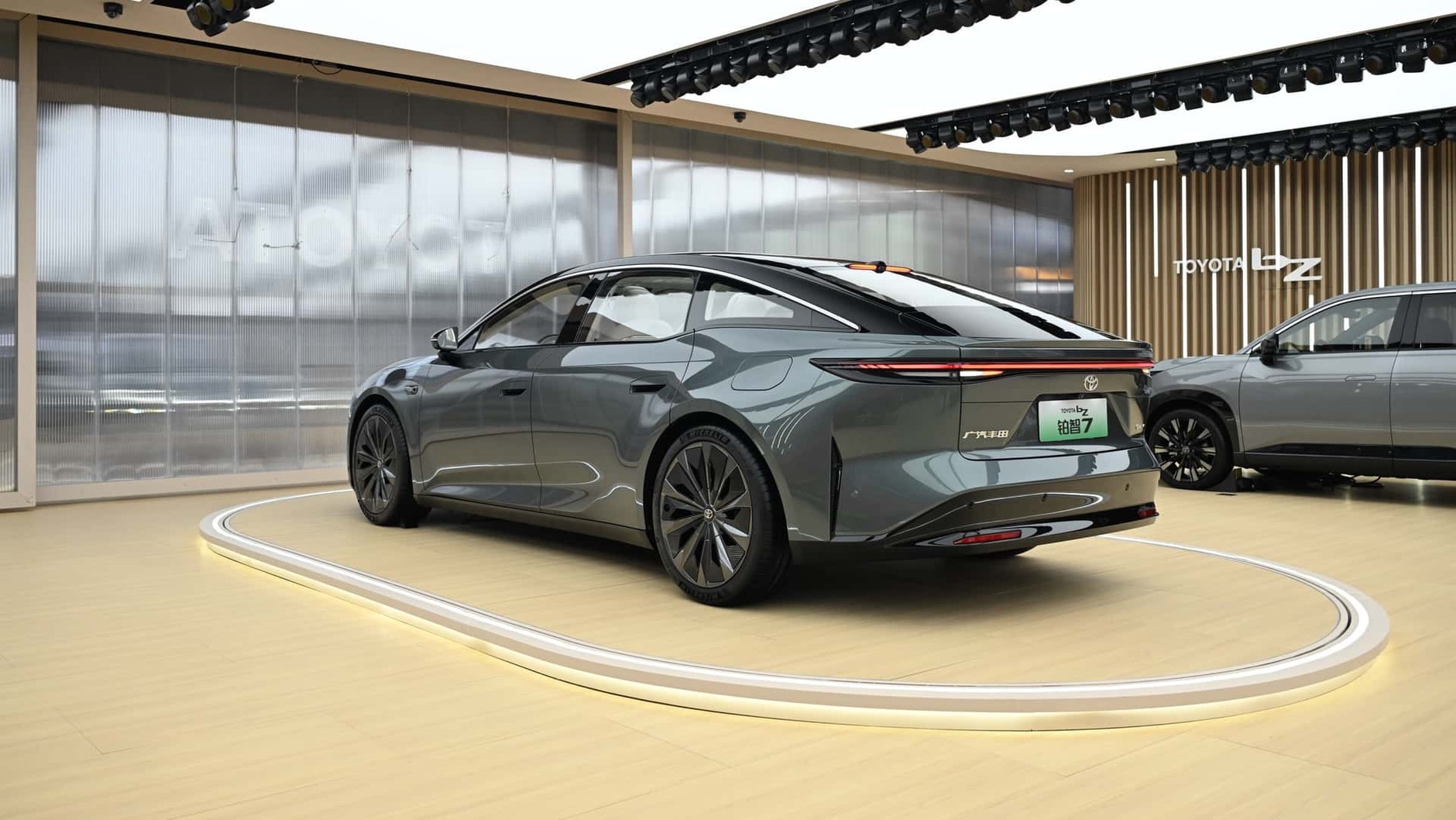 Toyota bZ7