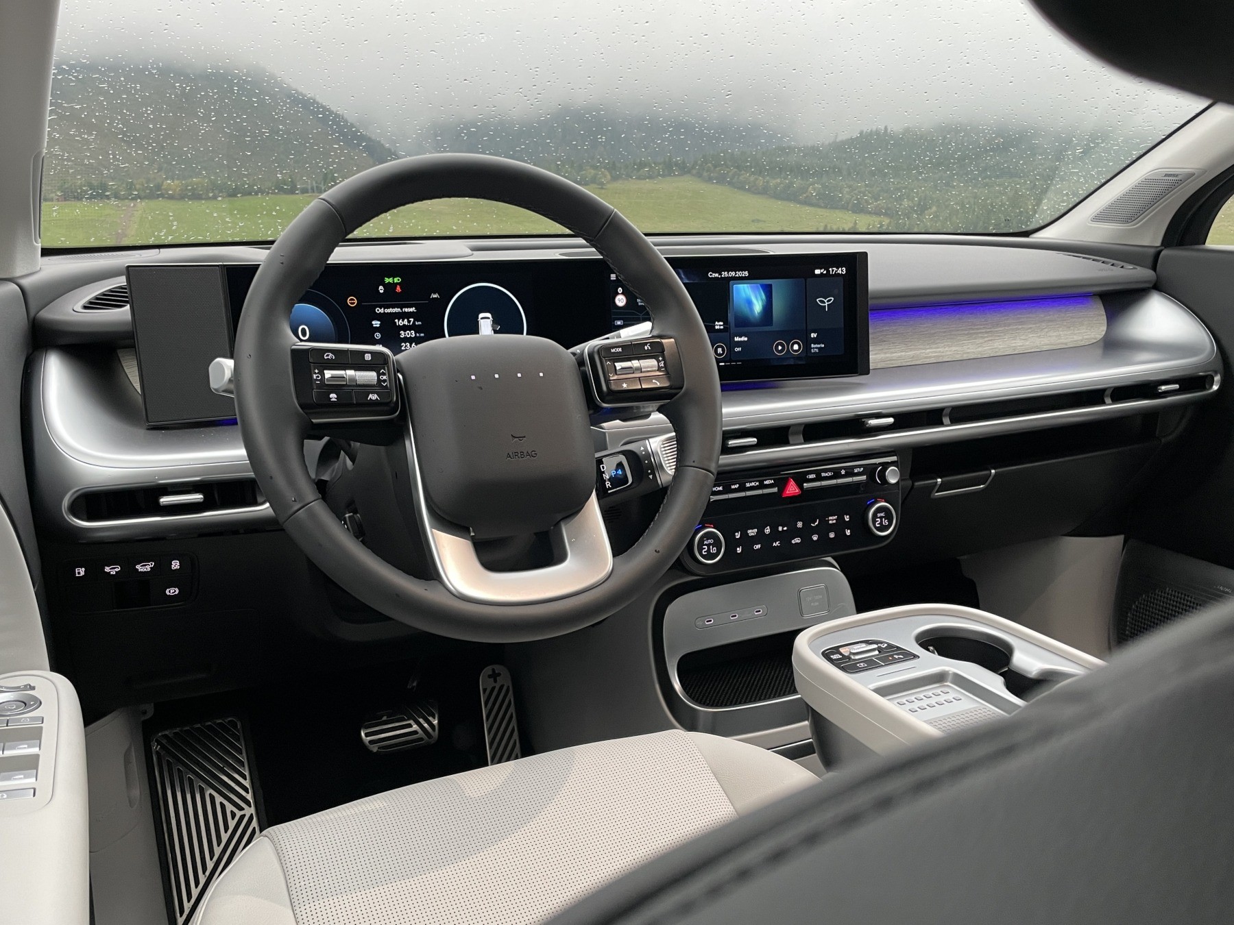 Deska rozdzielcza Hyundaia Ioniqa 9