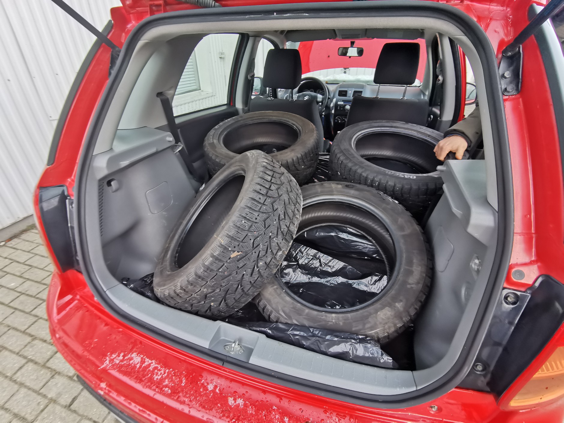 Suzuki SX4 z ogłoszenia