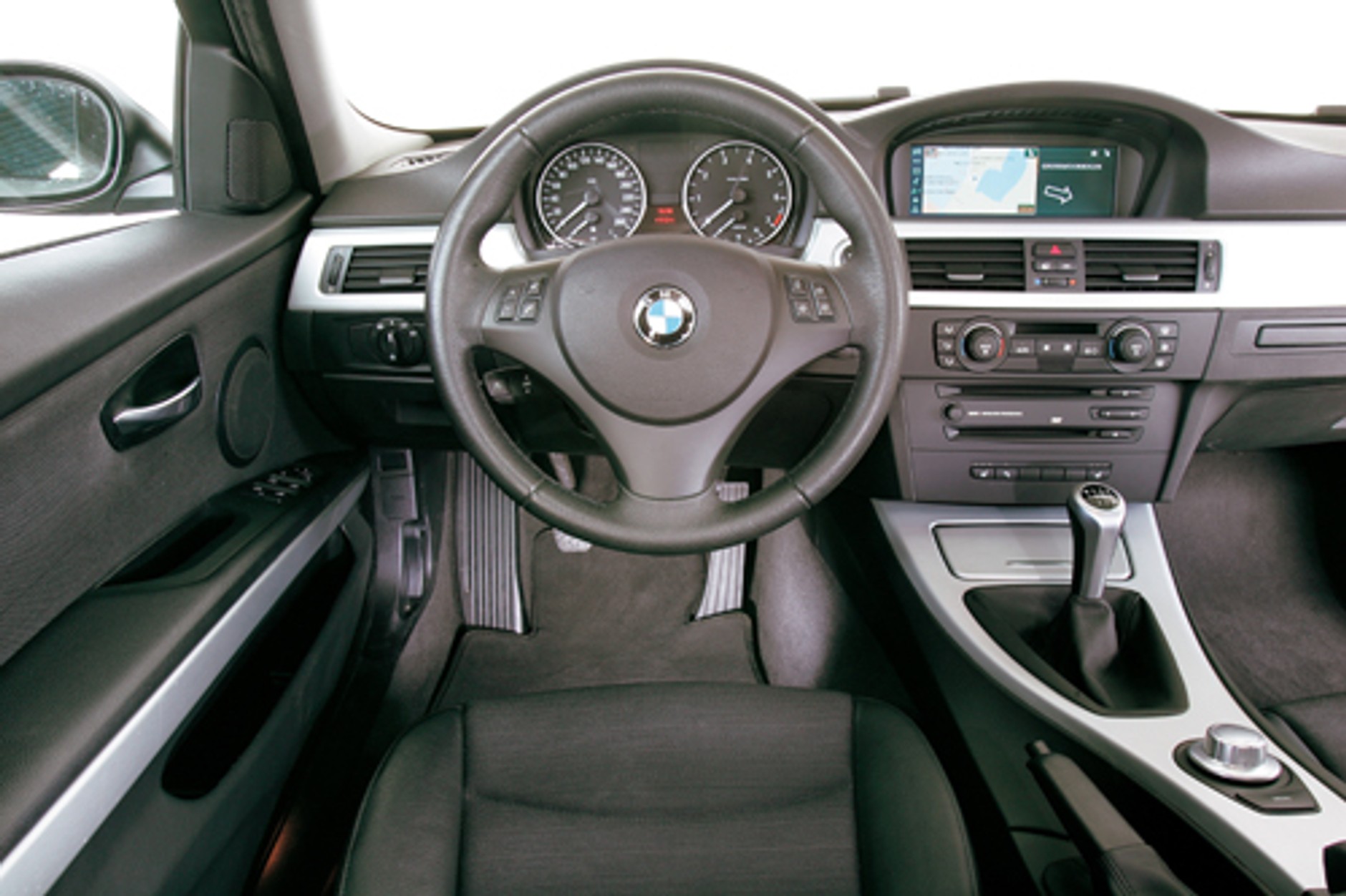 Test Długodystansowy: BMW 320i Touring - Czysta rutyna