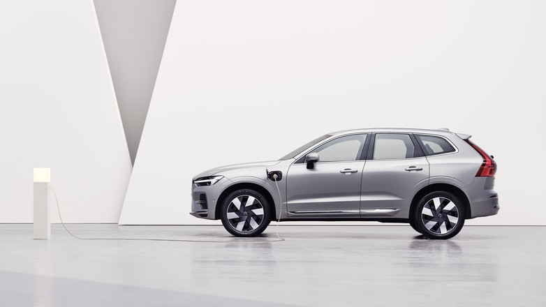 Volvo XC60 (druga generacja; model roku 2024)