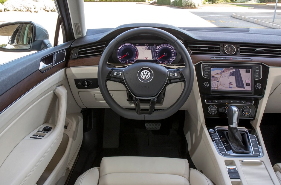 VW Passat