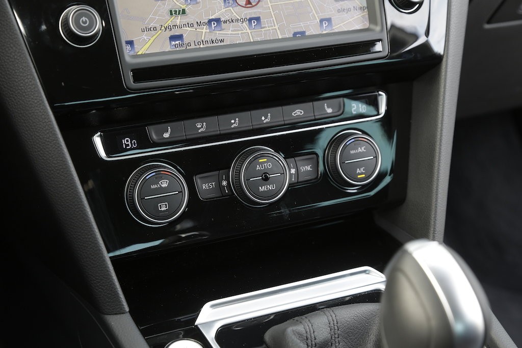 VW Passat
