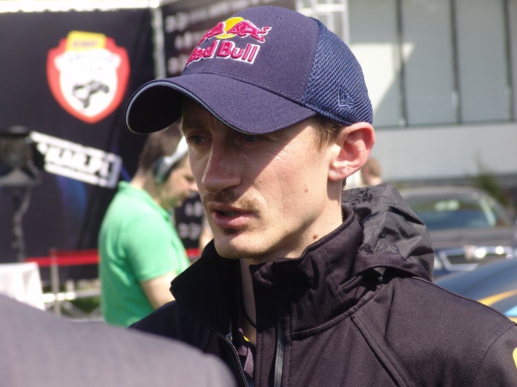 Jak Adam Małysz został kierowcą rajdowym?