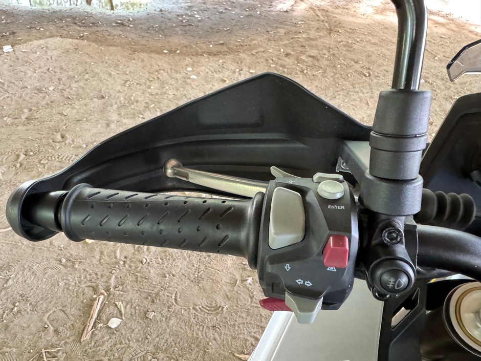 Voge 525 DSX