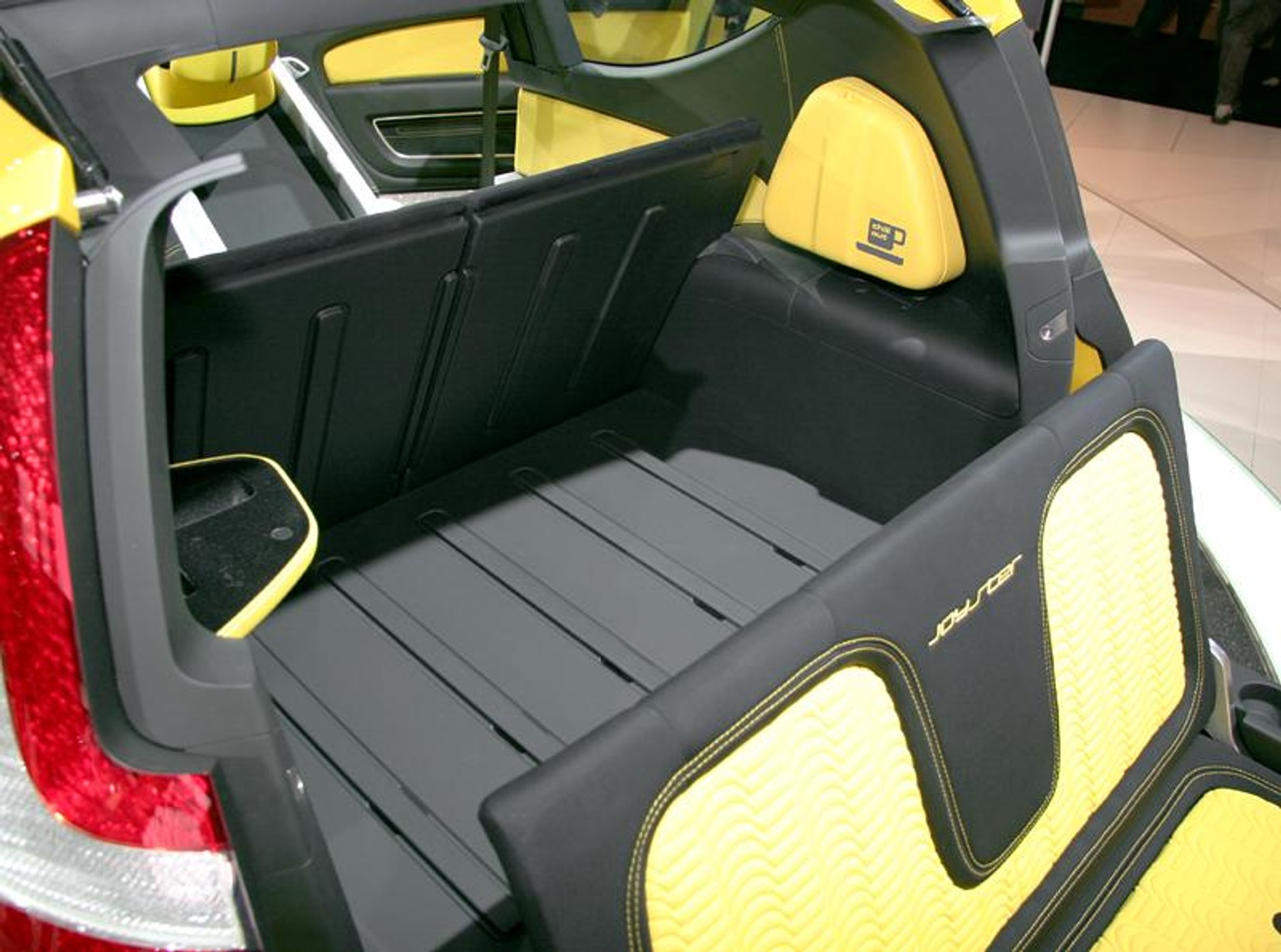 Paryż na żywo: fotogaleria z targów – Skoda Octavia Scout i Skoda Joyster