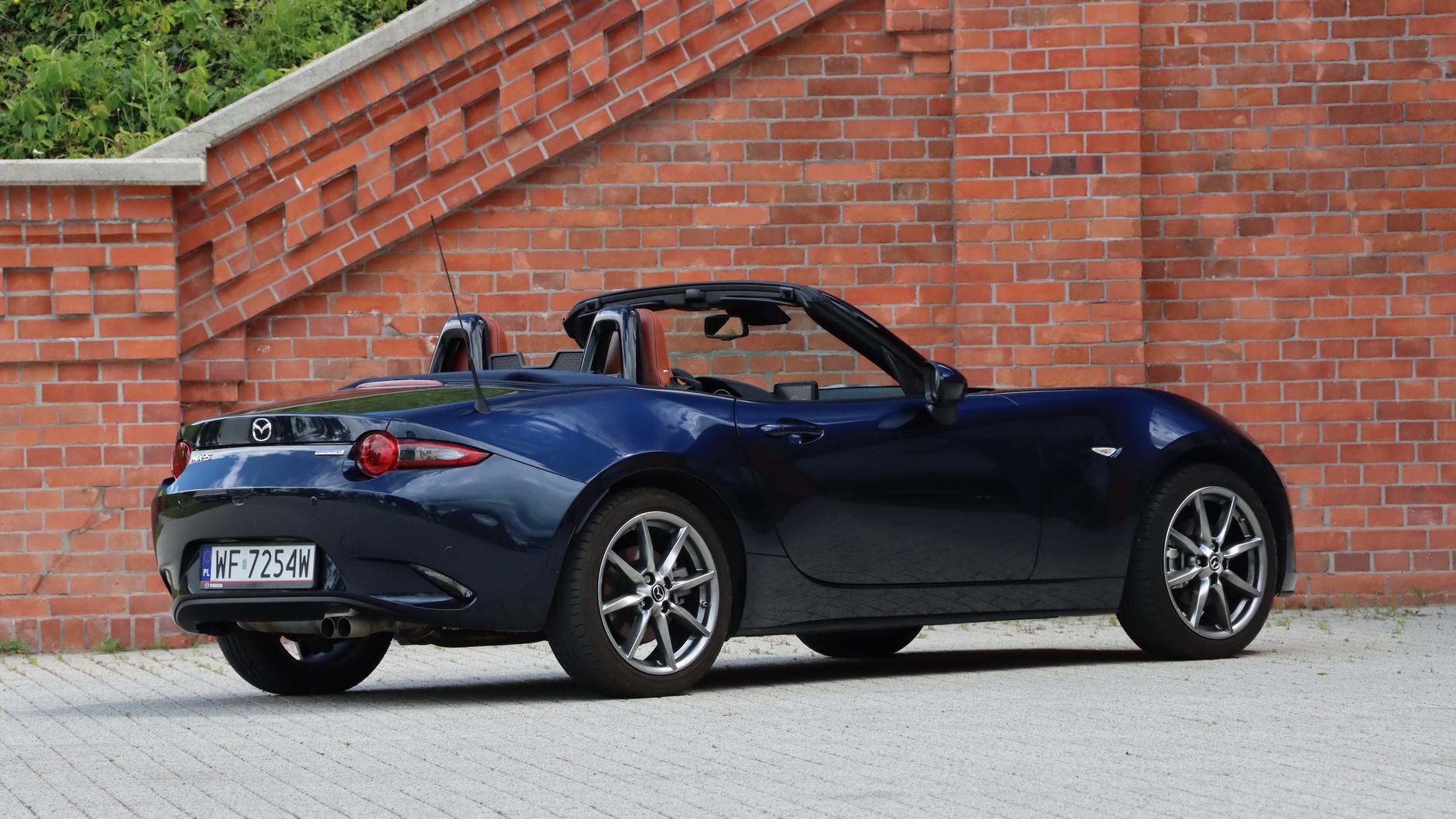 Mazda MX-5 2.0 SkyActiv-G Soft Top (ND, 2022 r.)