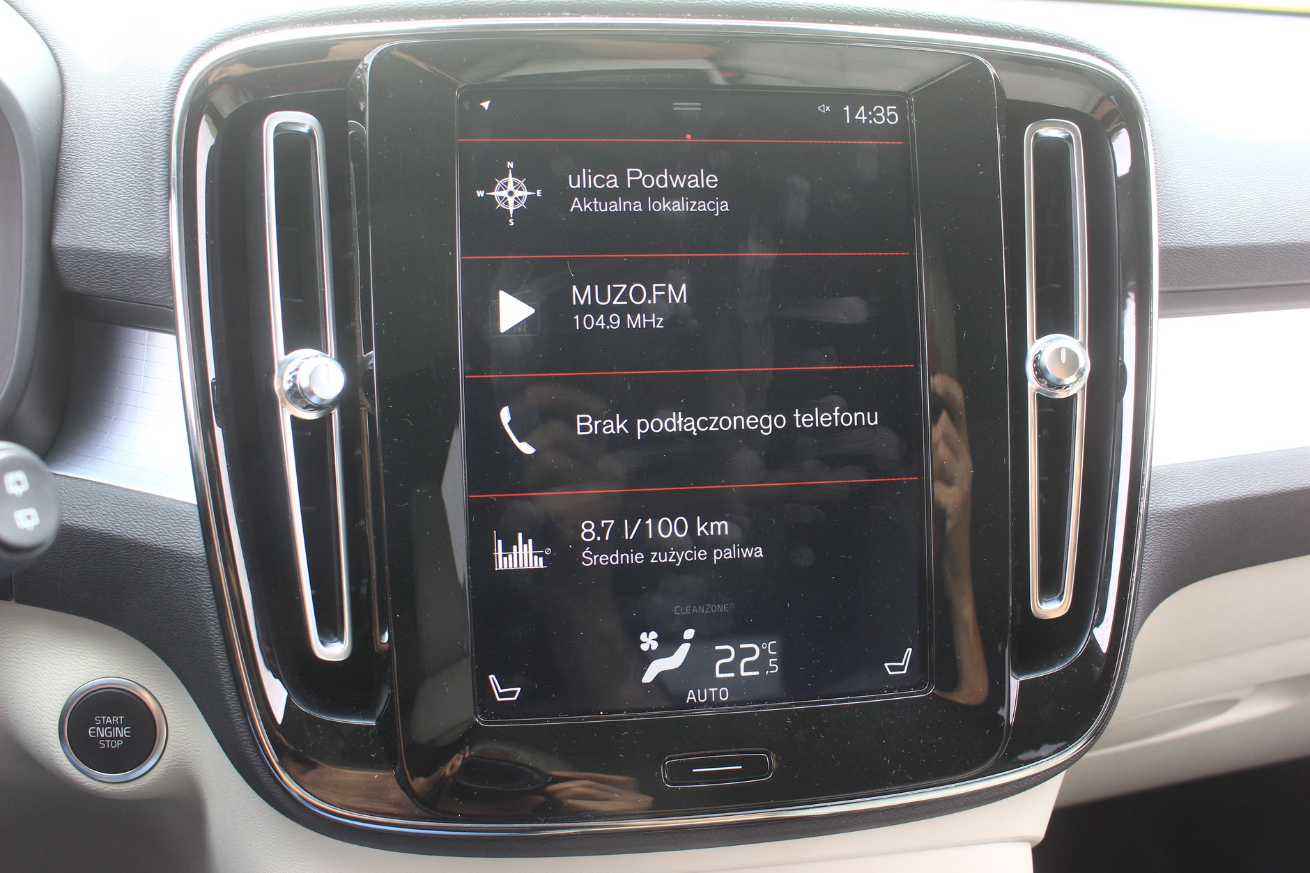 Volvo XC40