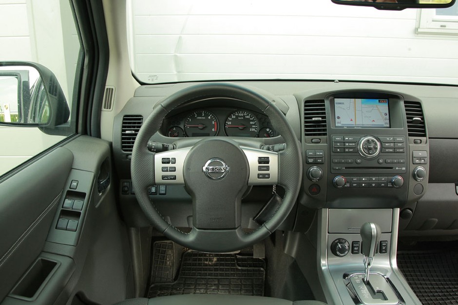 Nissan Navara: Wykwalifikowany pracownik