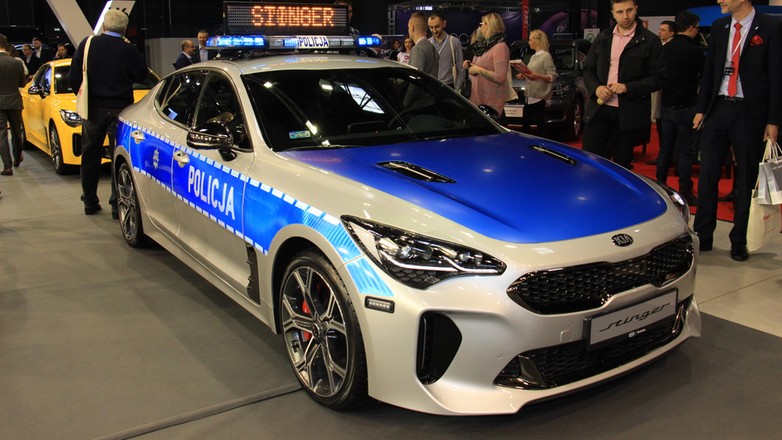 Policyjna Kia Stinger