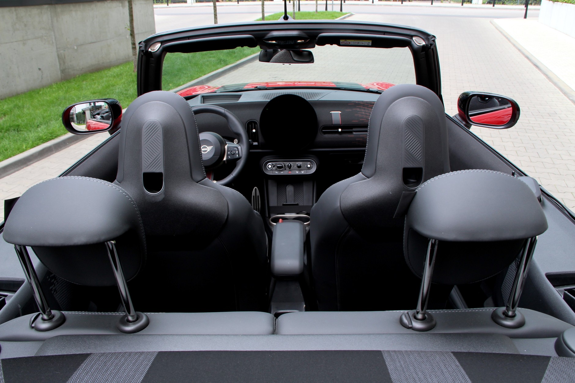 MINI John Cooper Works Cabrio