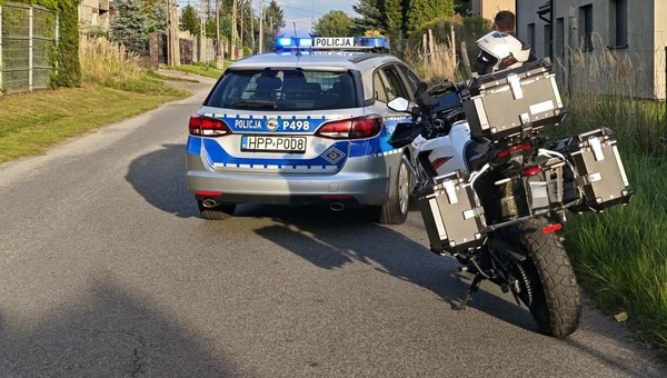 Policyjny pościg za motocyklistą (Wymysłów; wrzesień 2026 r.)