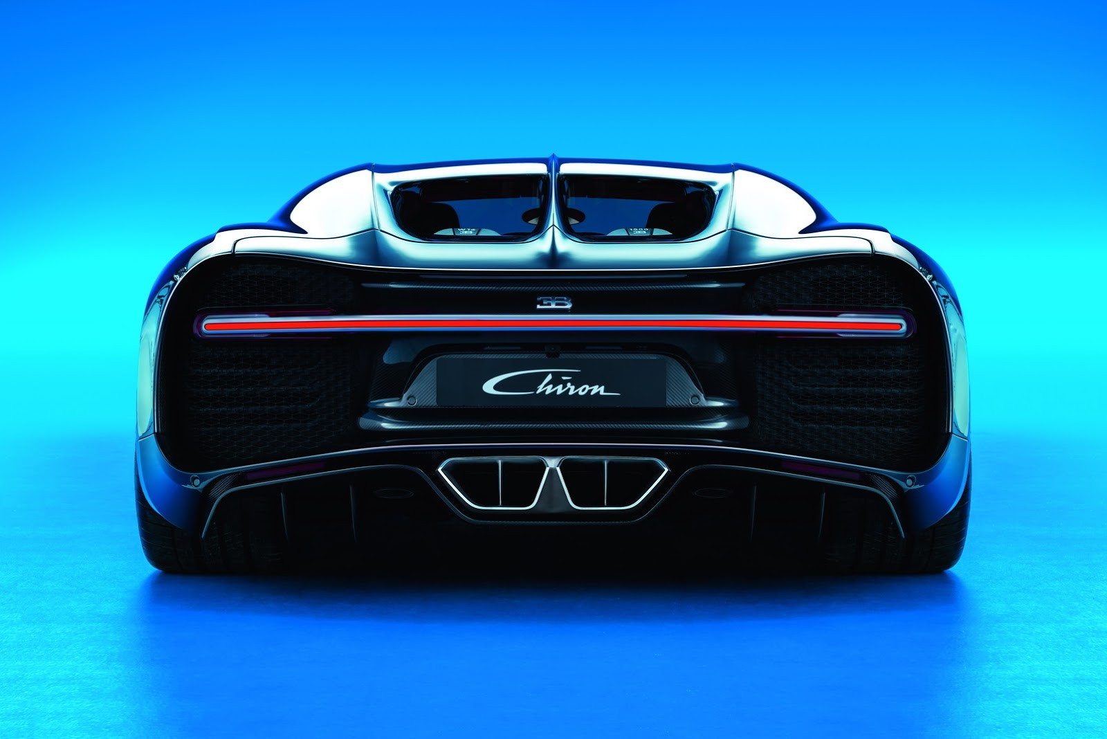 Genewa 2016: Bugatti Chiron gotowy do nowych rekordów