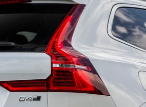 Volvo wycofało ręczną skrzynię biegów. Wkrótce zrezygnuje z diesla