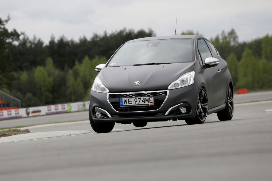 Peugeot 208 GTi