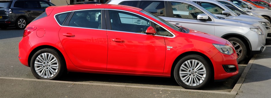Opel Astra — hatchback