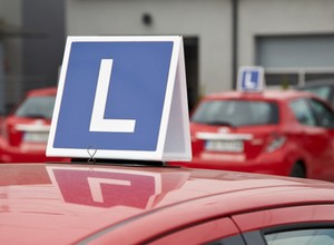 Nowe pytania w egzaminach na prawo jazdy