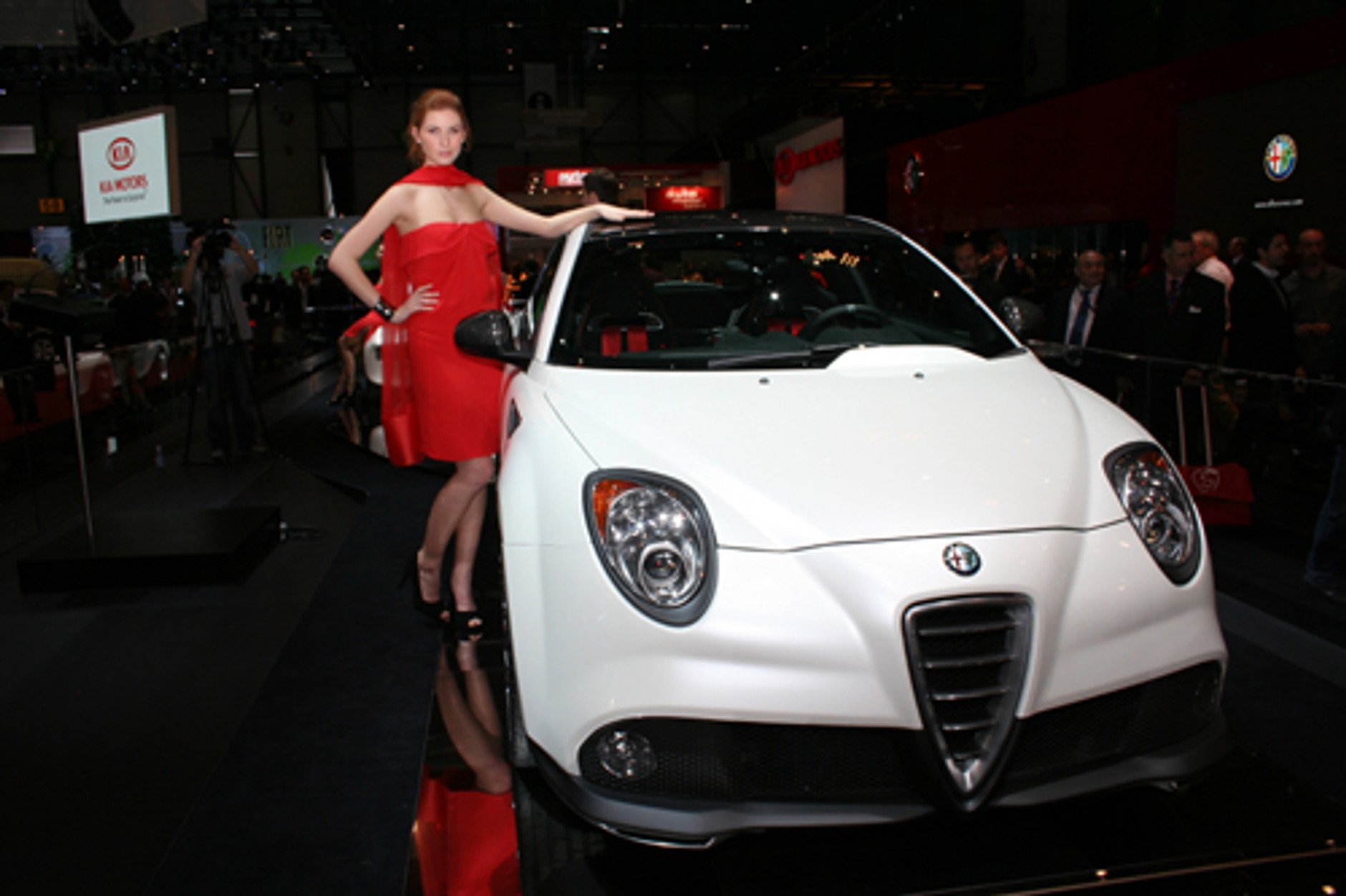 Genewa 2009 - Ekoauta na topie