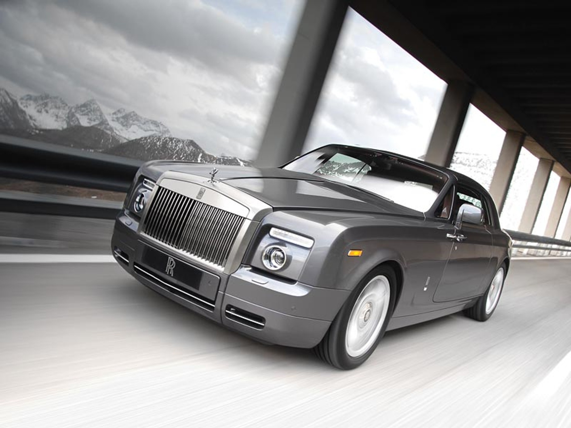 Genewa 2008: Rolls-Royce Phantom Coupé - dwudrzwiowy arystokrata