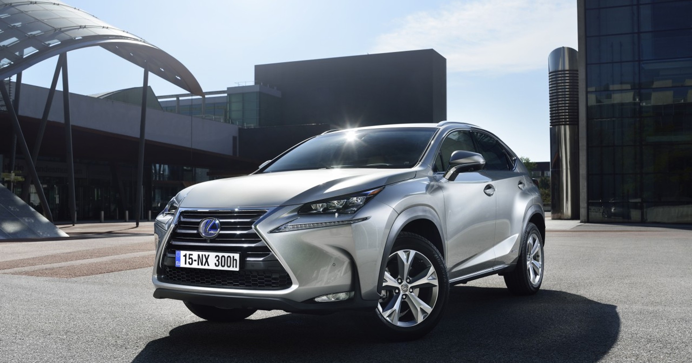 Lexus NX 300h