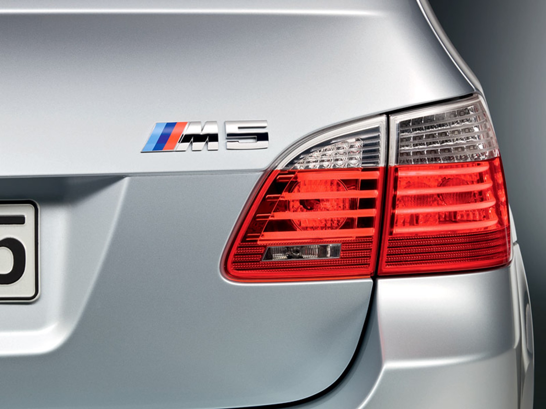 BMW M5 i M6: niewielkie zmiany na rok modelowy 2009