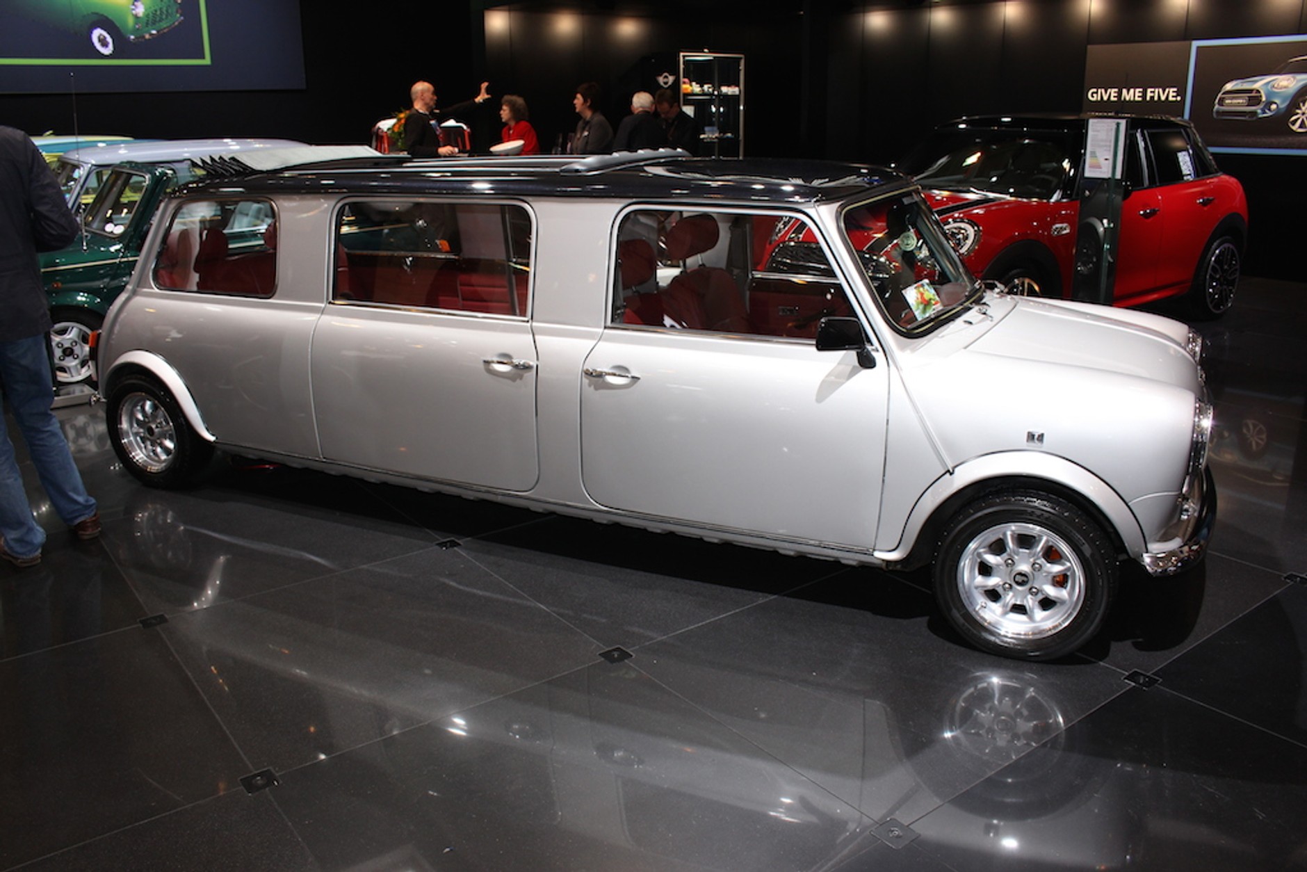 Mini w wersji limuzyna