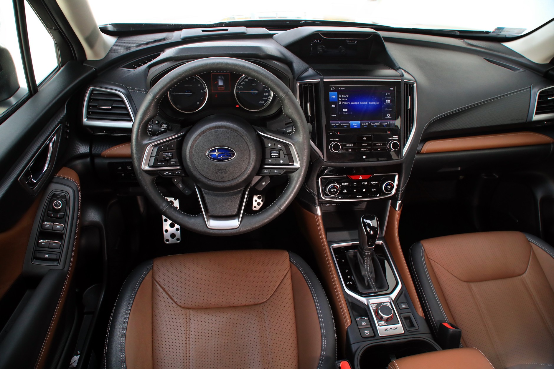 Subaru Forester 2.0 e-Boxer Platinum