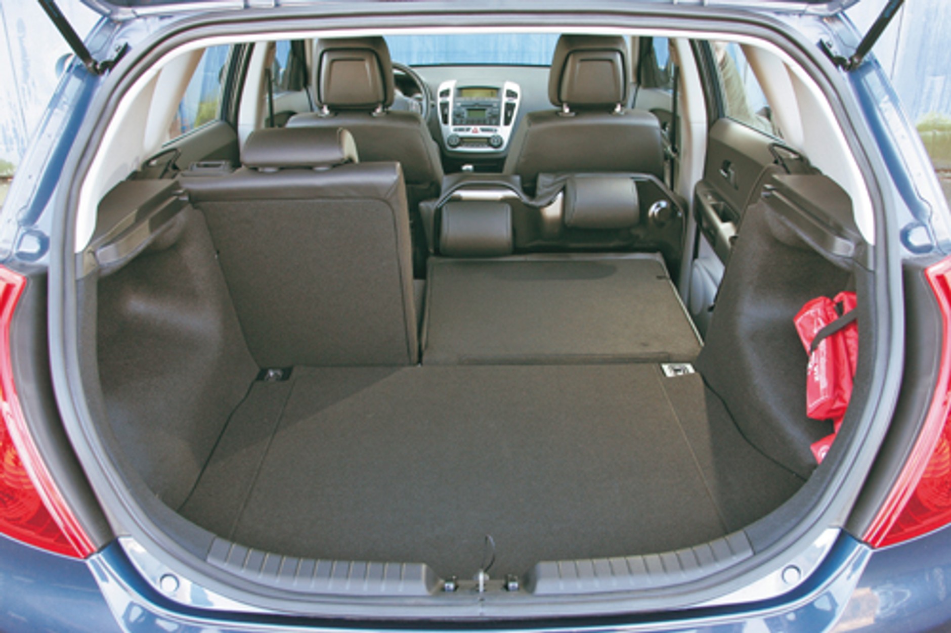 VW Golf kontra Kia ceed i Nissan Tiida - Porównanie trzech kompaktów