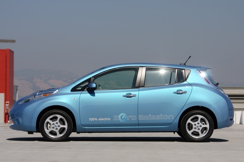 Nissan Leaf autem roku. A co z innymi?