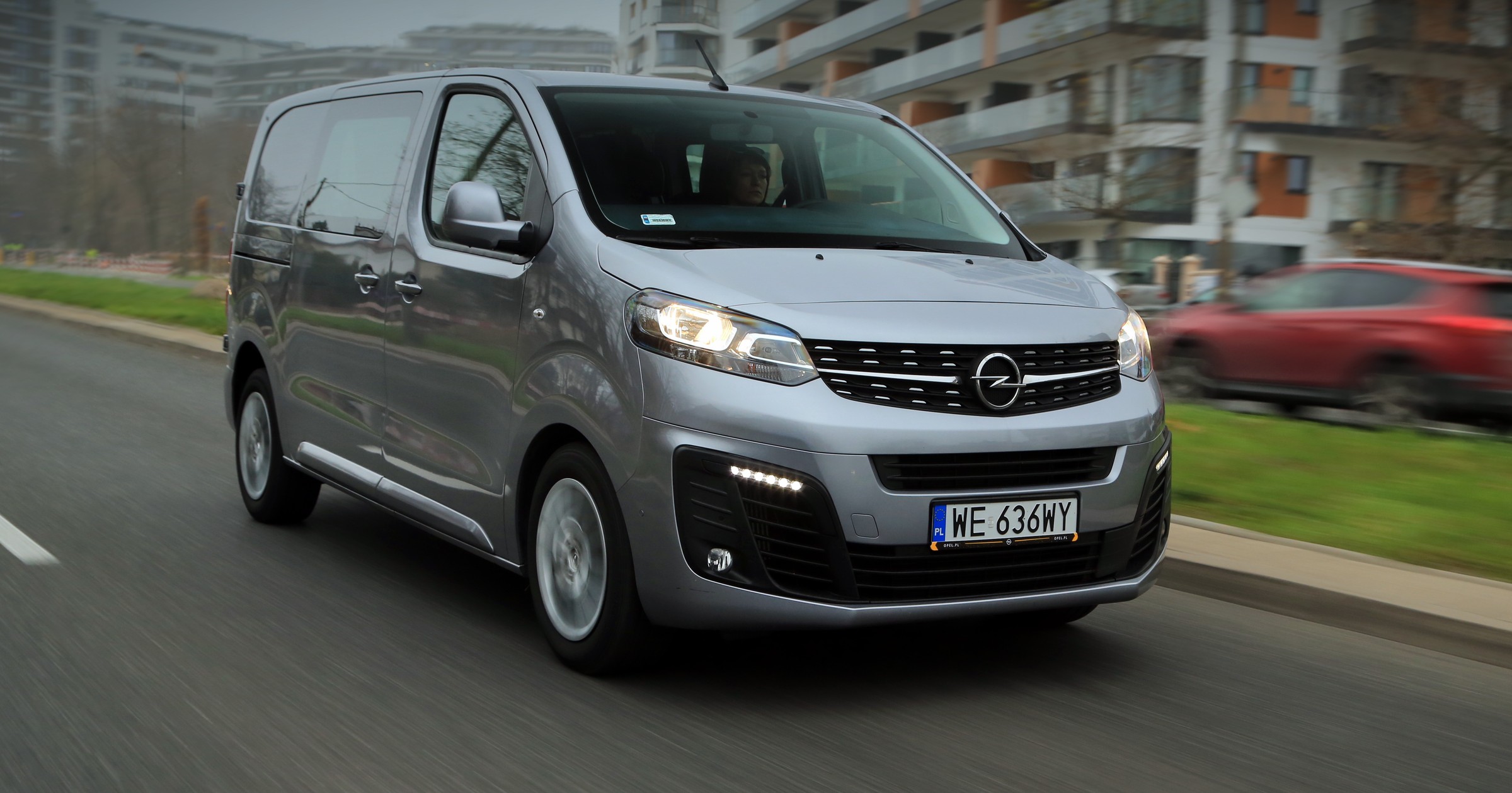 Opel Vivaro Furgon 2.0 D 122 KM
