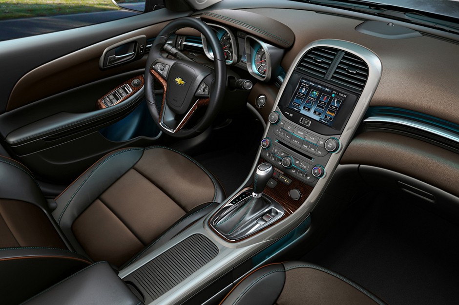 Nowy Chevrolet Malibu w pełnej okazałości