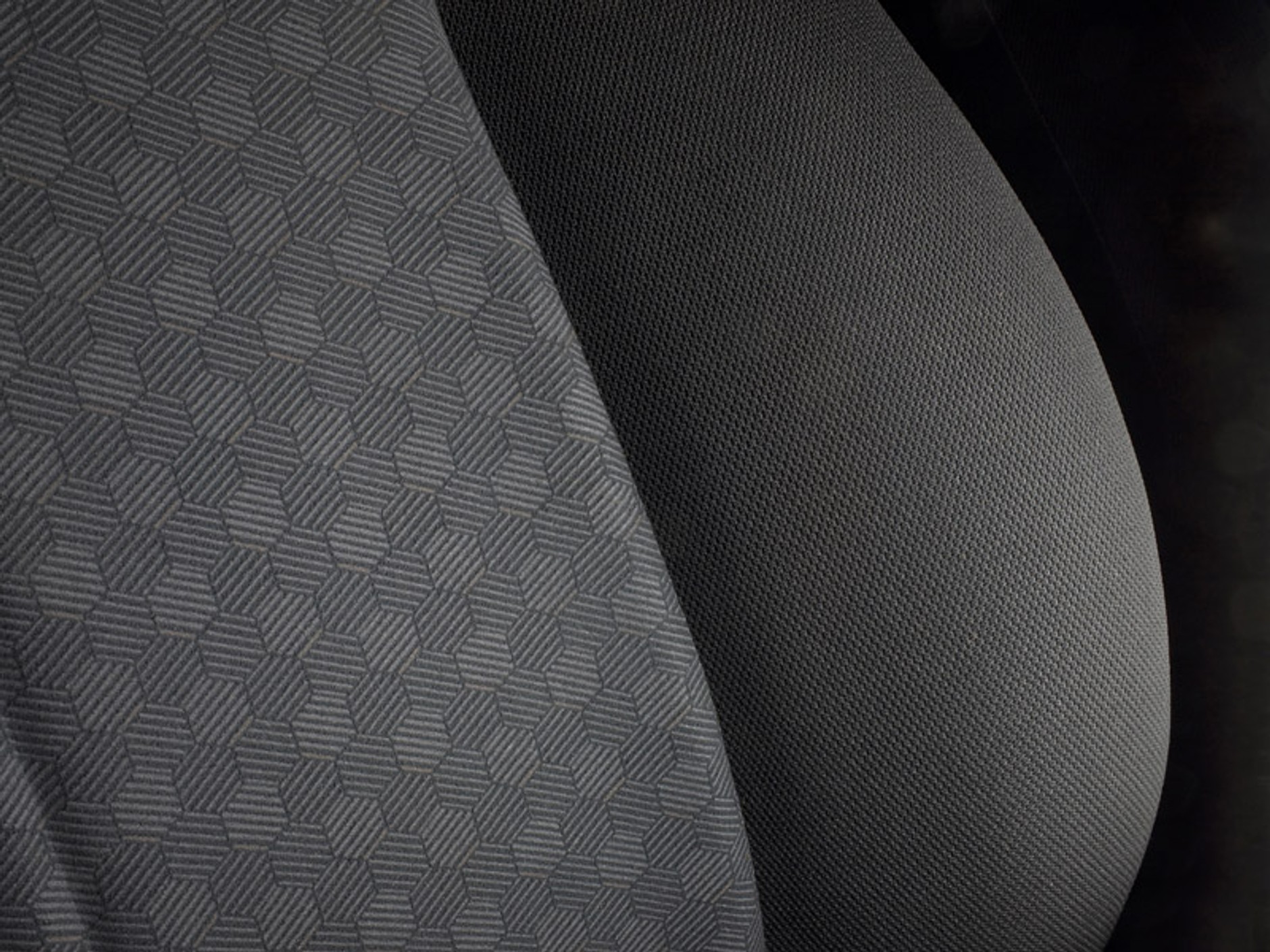 Paryż 2008: Toyota Urban Cruiser – miejski crossover z napędem 4x4 i nowym silnikiem 1,33 Dual VVT-i