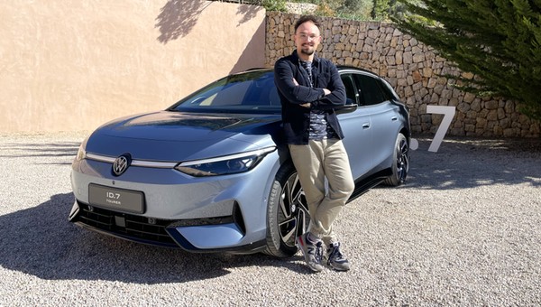 Obejrzałem "elektrycznego Passata" dla rodziny. Volkswagen ID.7 Tourer oficjalnie